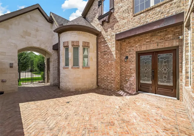 3rd image of 13711 Glendon Dr, Richmond, TX 77407 | MLS# 47000880