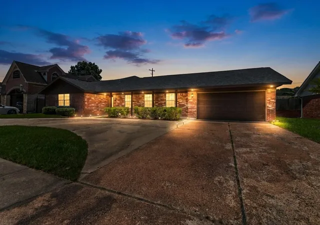 2nd image of 2304 Harper Dr, Pasadena, TX 77502 | MLS# 71745989