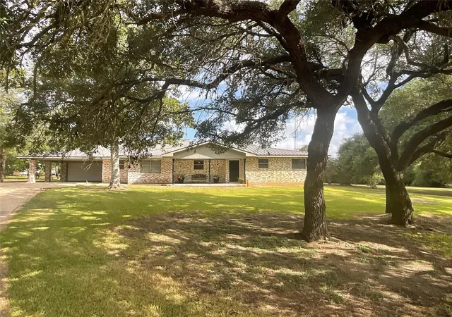 2nd image of 1672 Fm 318, Hallettsville, TX 77964 | MLS# 24761109