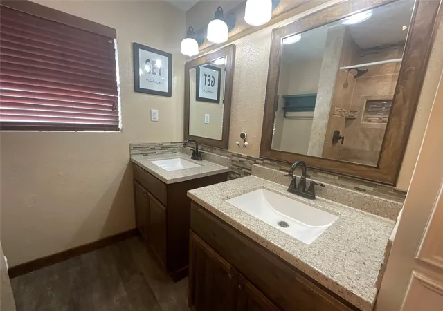 5th image of 1672 Fm 318, Hallettsville, TX 77964 | MLS# 24761109