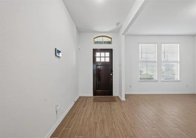Photo 4 of Single family home for sale at 31215 Conover Dr, Fulshear, TX 77441 | MLS# 84055799 | Listing updated on 2026-09-01
