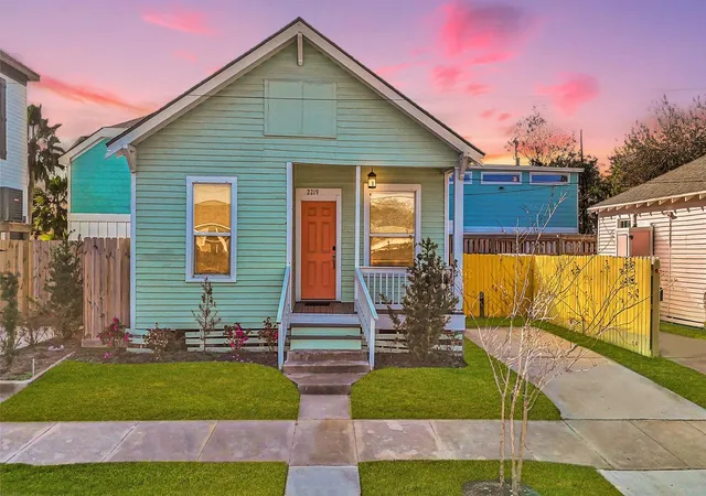 Photo 1 of Sale Pending at 2219 45th Street, Galveston, TX 77550 | MLS# 12731772 | Listing updated on 2026-09-18