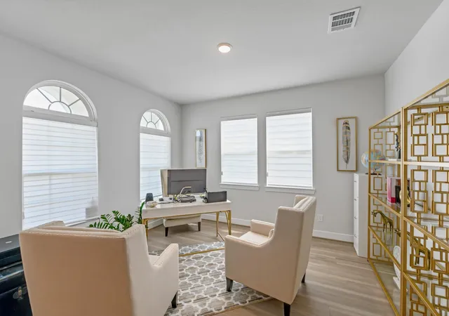 Photo 3 of Single family home for sale at 205 Coleman Wake Ln, La Porte, TX 77571 | MLS# 49480851 | Listing updated on 2026-08-22