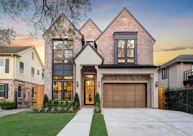 1st image of 4819 Mandell St, Houston, TX 77006 | MLS# 57113134