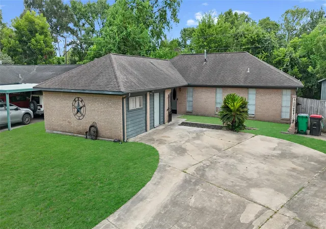 Photo 1 of Single family home for sale at 4205 Lariat Dr, Baytown, TX 77521 | MLS# 22750937 | Listing updated on 2026-09-07