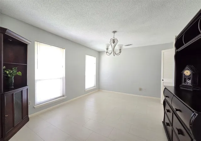 3rd image of 3118 Flintwood Dr, Sugar Land, TX 77479 | MLS# 74010037
