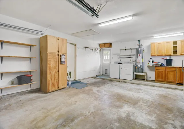 Photo 18 of Single family home for sale at 5843 Shurmard Dr, Houston, TX 77092 | MLS# 33725025 | Listing updated on 2026-09-23