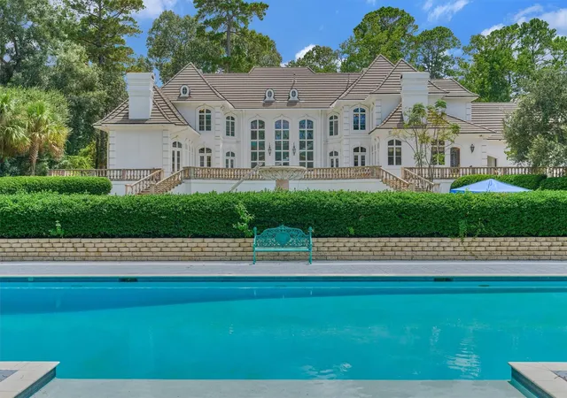 Photo 4 of Single family home for sale at 206 N Tranquil Path, The Woodlands, TX 77380 | MLS# 31276764 | Listing updated on 2026-10-09