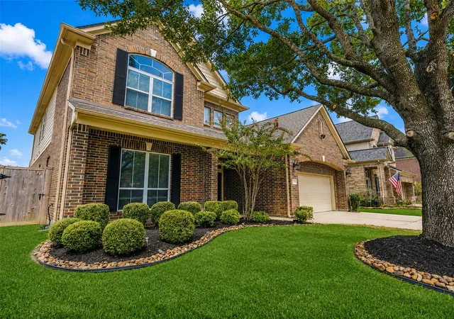 Photo 3 of Single family home for sale at 19003 Greenleaf Ridge Ct, Cypress, TX 77429 | MLS# 86665933 | Listing updated on 2026-09-10