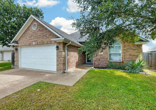 2nd image of 4209 Ludlow Ln, College Station, TX 77845 | MLS# 78404188