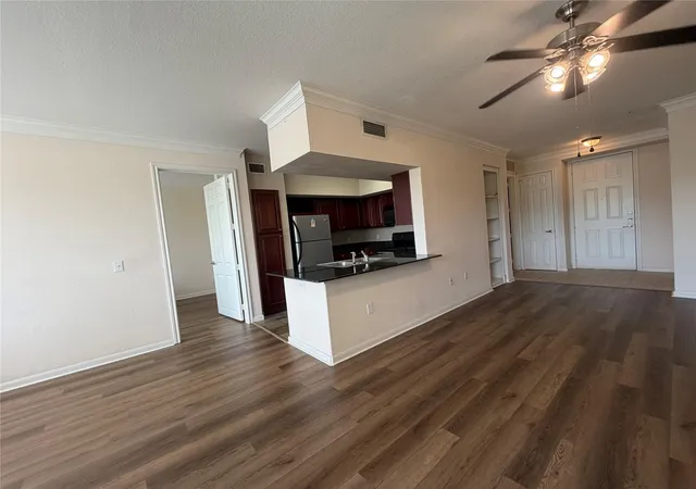 2nd image of 7575 Kirby Dr #1209, Houston, TX 77030 | MLS# 36223252