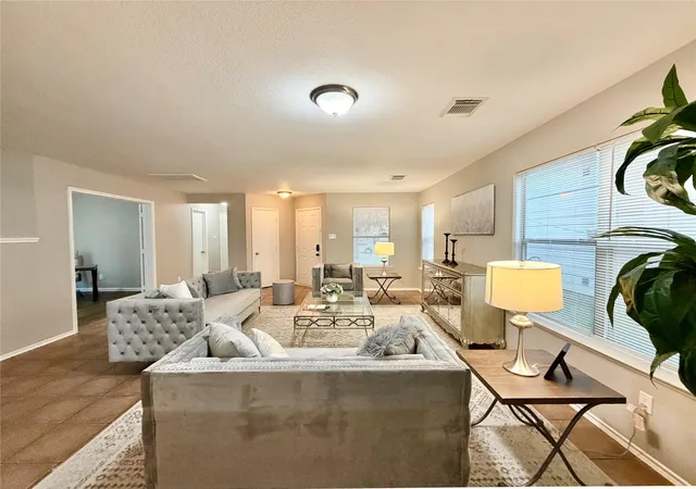 Photo 3 of Single family home for sale at 223 Remington Ridge Dr, Houston, TX 77073 | MLS# 38579969 | Listing updated on 2026-09-19