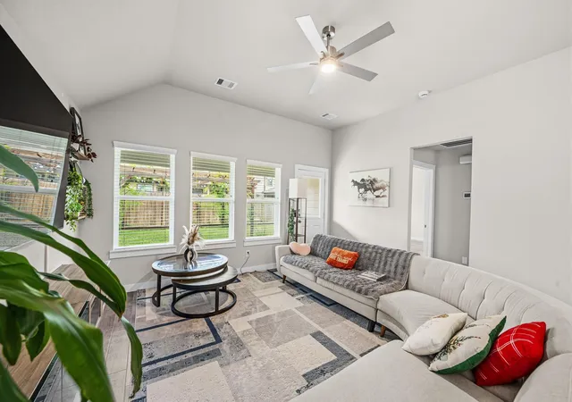 Photo 4 of Sale Pending at 18430 Windy Knoll Way, Houston, TX 77084 | MLS# 27218288 | Listing updated on 2026-09-07