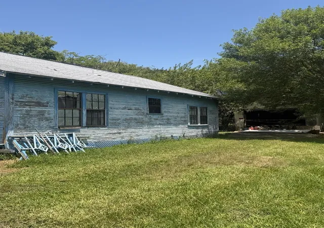 Photo 4 of Single family home for sale at 1830 34th Avenue N, Texas City, TX 77590 | MLS# 53473279 | Listing updated on 2026-08-10
