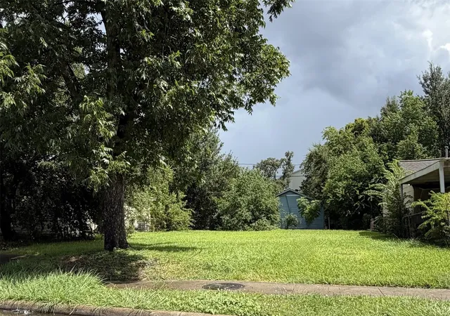 Photo 2 of Land for sale at 3327 Natchez St, Houston, TX 77021 | MLS# 36376230 | Listing updated on 2026-08-14