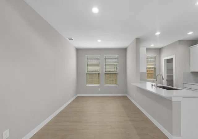 Photo 4 of Sale Pending at 3934 Downy Birch Ln, Houston, TX 77084 | MLS# 28541927 | Listing updated on 2026-09-18
