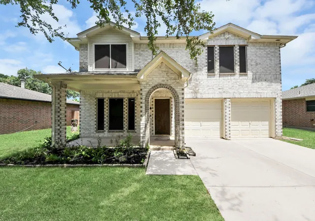 Photo 1 of Sale Pending at 4815 Drew Forest Ln, Humble, TX 77346 | MLS# 23607287 | Listing updated on 2026-09-17