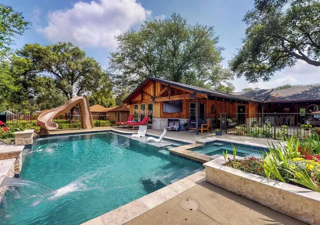 2nd image of 30819 Quinn Rd, Tomball, TX 77375 | MLS# 21419754