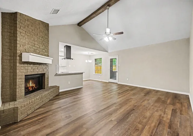 2nd image of 3810 Clover Dr, Alvin, TX 77511 | MLS# 80950693