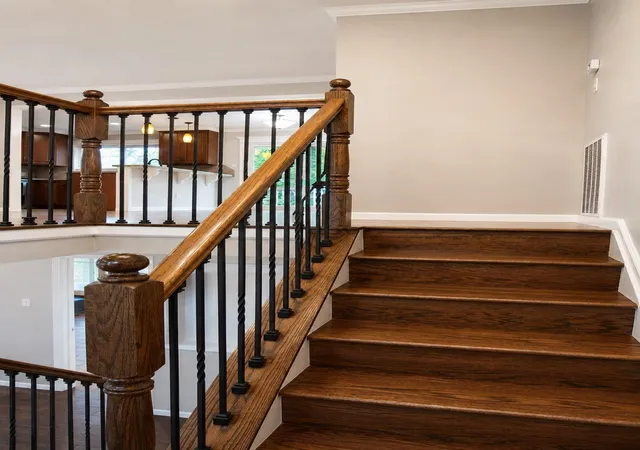 Photo 4 of Single family home for sale at 11 Hickory Oak Dr, Spring, TX 77381 | MLS# 14948865 | Listing updated on 2026-08-12