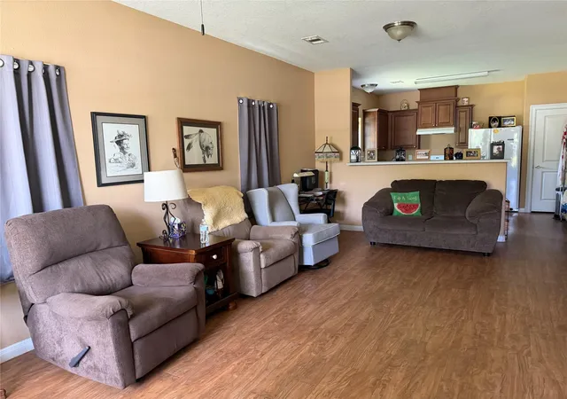 2nd image of 2115 11th Ave N, Texas City, TX 77590 | MLS# 84003739