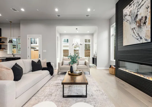 4th image of 2307 St Emanuel St, Houston, TX 77004 | MLS# 50557811