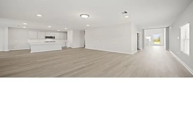 Photo 3 of Single family home for sale at 2918 Rockwood Dr, Rosharon, TX 77583 | MLS# 67553949 | Listing updated on 2026-09-09