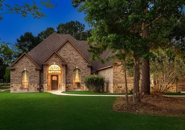 1st image of 15636 Connie Ln, Montgomery, TX 77316 | MLS# 55262720