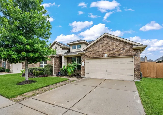 2nd image of 12019 Delwood Terrace Dr, Humble, TX 77346 | MLS# 14548229