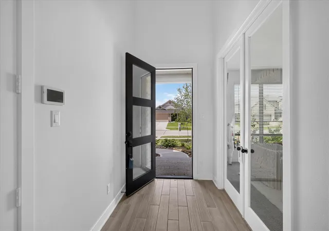 5th image of 2226 Sereno Shores Dr, Texas City, TX 77568 | MLS# 29307447