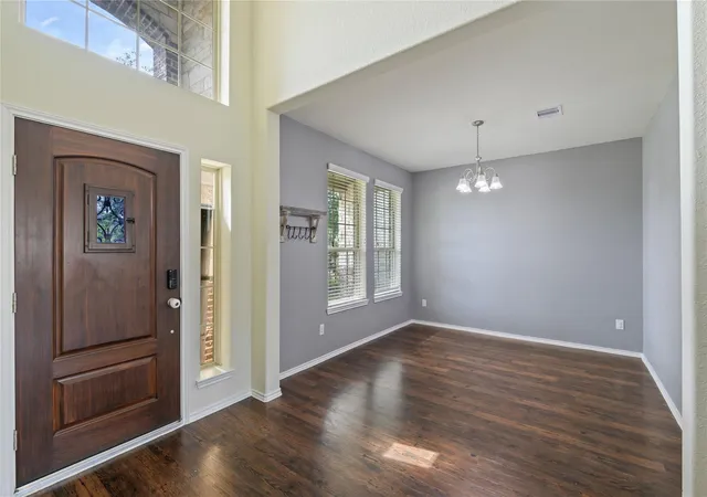 4th image of 363 Century Oaks Ln, La Marque, TX 77568 | MLS# 24527160