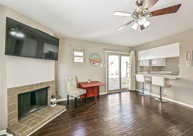 Photo 3 of Condo for sale at 7312 Seawall Blvd #112, Galveston, TX 77551 | MLS# 33044227 | Listing updated on 2026-10-10