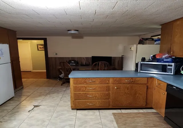 Photo 3 of Single family home for sale at 885 Bullock Rd, Palacios, TX 77957 | MLS# 61475627 | Listing updated on 2026-08-13