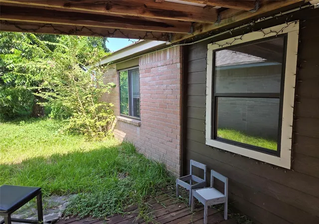 Photo 2 of Sale Pending at 802 Hartman Dr, Baytown, TX 77521 | MLS# 41040090 | Listing updated on 2026-09-15