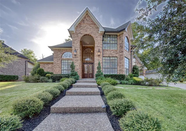 Photo 2 of Single family home for sale at 240 Edgewood Dr, Montgomery, TX 77356 | MLS# 45819935 | Listing updated on 2026-09-10