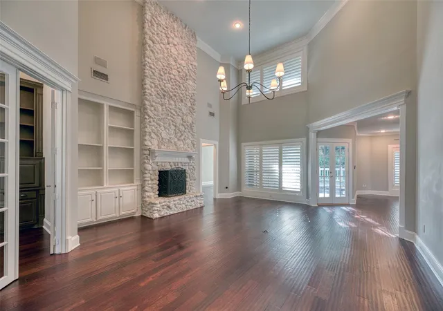 Photo 4 of Single family home for sale at 240 Edgewood Dr, Montgomery, TX 77356 | MLS# 45819935 | Listing updated on 2026-09-10
