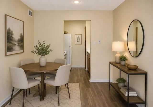 2nd image of 3919 Fairmont Pkwy #200, Pasadena, TX 77504 | MLS# 96739727