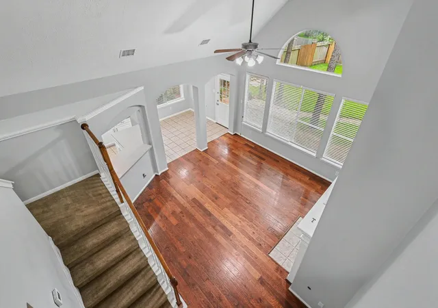 Photo 4 of Single family home for sale at 83 E Whistlers Bnd Cir, Conroe, TX 77384 | MLS# 58412170 | Listing updated on 2026-09-03