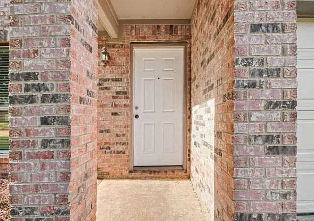 3rd image of 1502 Chandler Park Ln, Fresno, TX 77545 | MLS# 70316778