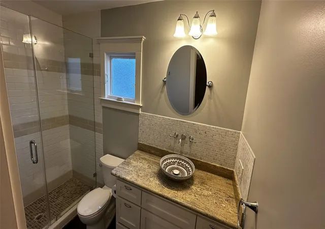 2nd image of 1632 Kipling St, Houston, TX 77006 | MLS# 34049080