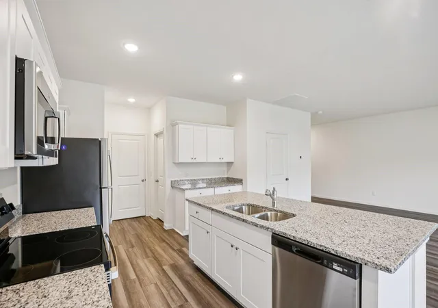 Photo 3 of Single family home for sale at 3421 Ridgeberry Glen Ln, Porter, TX 77365 | MLS# 16887522 | Listing updated on 2026-09-19