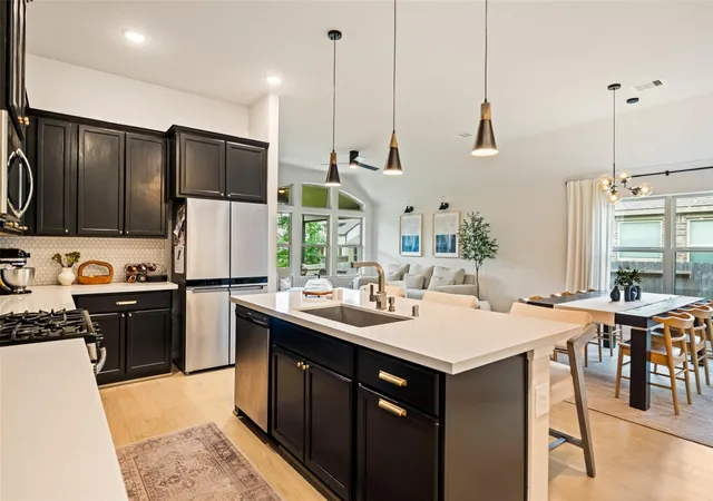 5th image of 531 Carina Gaze Dr, Willis, TX 77318 | MLS# 29619726