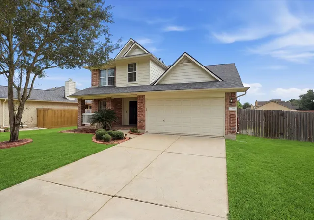 Photo 2 of Single family home for sale at 7102 Winston Ranch Pkwy, Richmond, TX 77406 | MLS# 97814391 | Listing updated on 2026-08-15