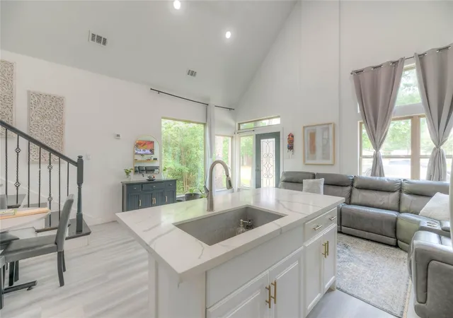 Photo 4 of Single family home for sale at 175 Water Oak, Livingston, TX 77351 | MLS# 91654419 | Listing updated on 2026-08-21