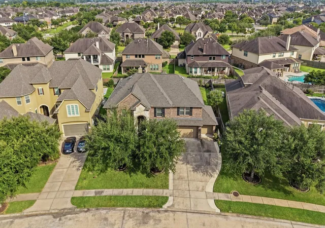 5th image of 2404 Mallorca Pass, League City, TX 77573 | MLS# 57551699