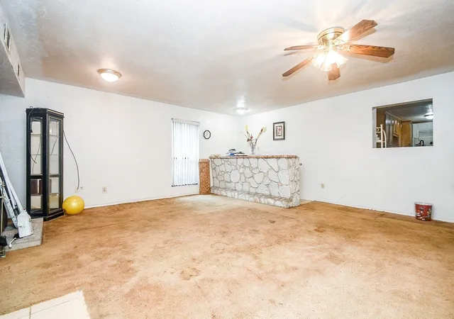 Photo 3 of Single family home for sale at 5942 Pershing St, Houston, TX 77033 | MLS# 35760426 | Listing updated on 2026-08-12