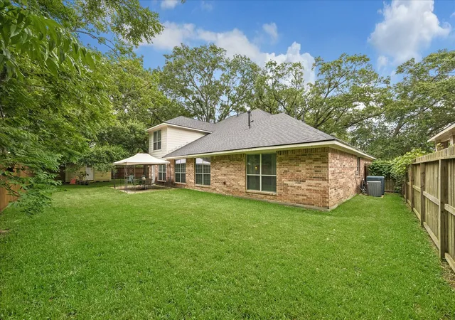 5th image of 381 Oakshire Ct, League City, TX 77573 | MLS# 14087484