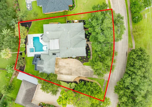 Photo 4 of Single family home for sale at 294 Timbercreek Dr, Lake Jackson, TX 77566 | MLS# 37140857 | Listing updated on 2026-09-19