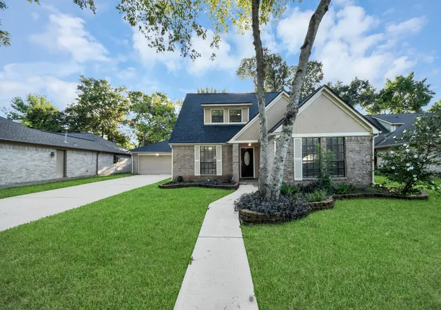 1st image of 1306 Carriage Dr, Richmond, TX 77406 | MLS# 74898025
