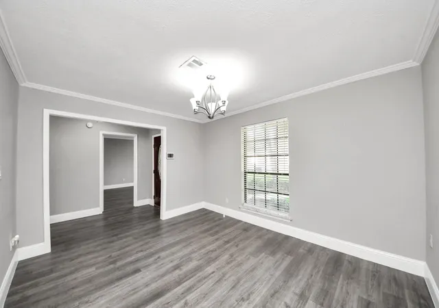 5th image of 1306 Carriage Dr, Richmond, TX 77406 | MLS# 74898025